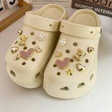 14 件 DIY 鞋饰装饰，蝴蝶、熊、花朵、心形金属配件，防水，适用于 EVA 沙滩凉鞋、拖鞋、花园鞋、可拆卸鞋饰、节日礼物