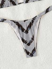 LUCKY HOLIDAY Fashionable Sexy Triangular Tie-Up Bikini Set - Grey - View 5