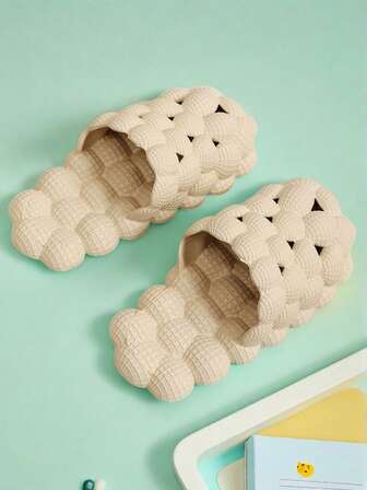 2025夏季新款休闲舒适男女童平底洞洞鞋居家日常沙滩户外简约平底洞洞鞋