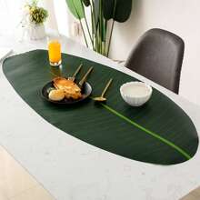 1 pieza Camino de mesa de hoja de plátano verde, adecuado para la decoración de la mesa de comedor de playa en días festivos, mantel impermeable con hojas verdes, tapete para picnic y camping, decoración central de la mesa de comedor, individual antideslizante y con aislamiento térmico, aplicable para decoración de mesa de boda, fiesta, celebración de cumpleaños