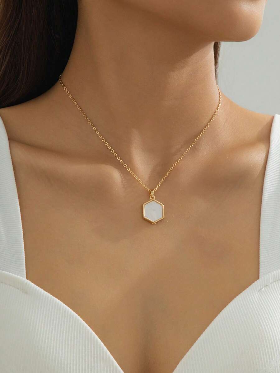 1pc Casual Minimalist Women Acrylic Inlaid Geometric Hexagon Outline Pendant Necklace, Everyday Wear
