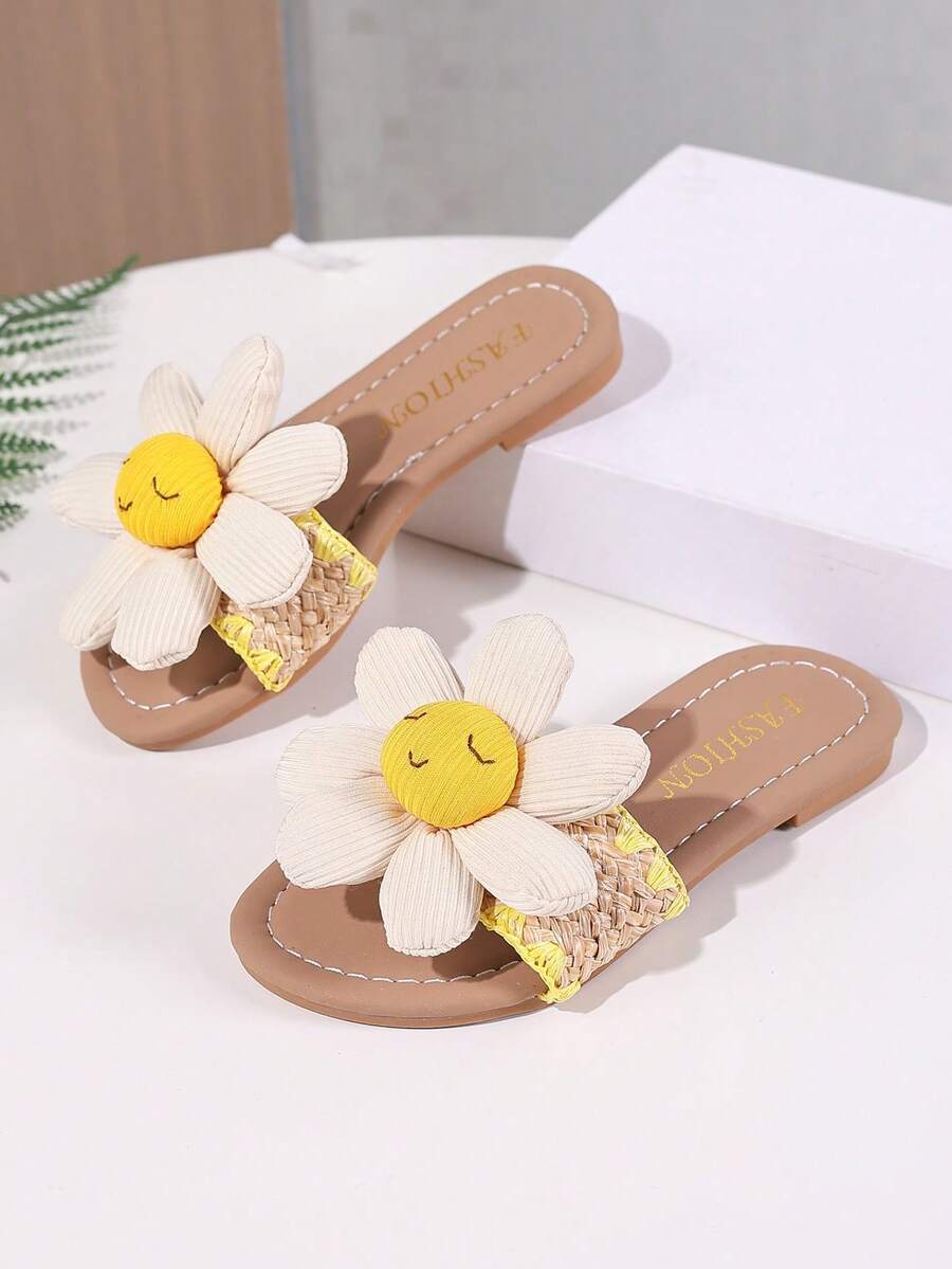 （如果尺码太小，建议购买大一码）女童夏季2025新款可爱向日葵平底外套时尚小女孩露趾凉拖鞋 - 黃色 - 查看 1
