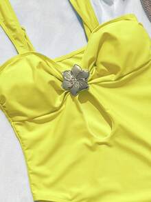 女士时尚金属装饰镂空连体泳衣 - 黃色 - 查看 3