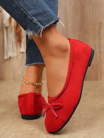 2025年夏季新款女士平底休闲运动鞋低帮透气运动鞋