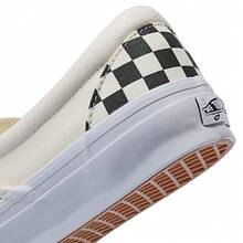 Vans 2025 男女通用 Slip-On Reissue 98 帆布/硫化低帮运动鞋 VN000CSE2BO - 黑色 - 查看 5