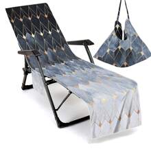 Housse de chaise de plage pliable pouvant être pliée en un sac à porter à l'épaule, avec des poches latérales pour ranger lunettes et téléphone. Convient pour les chaises de plage, serviettes, chaises de piscine et transats. Facile à transporter. Été, accessoires de voyage, vacances, décorations de salle de bain, essentiels de plage