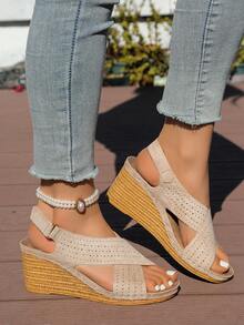Elegant Bohemian Style Wedge Heeled Peep-Toe Shoes - Khaki - View 3
