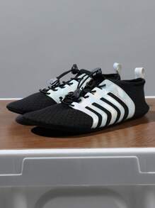 Calçados para Vadear ao Ar Livre para Mulheres, Sapatos de Areia de Secagem Rápida, Sapatos de Pesca Anti-Derrapantes para Praia, Natação, Caminhada na Água, Leves e Respiráveis, Sapatos de Caminhada Anfíbios para Uso Externo, Sapatos Aquáticos Respiráveis e Antiderrapantes para Mulheres, Tênis de Caminhada na Água para Homens, Calçados de Trilha para Casais Todo-Terreno, Calçados de Vadear ao Ar Livre para Verão Feminino de Secagem Rápida, Sapatos de Praia de Areia, Sapatos de Água Anti-Derrapantes para Trilha, Caminhada, Pesca, Natação, Leves e Respiráveis