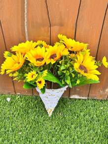 3pcs Simulated Sunflower Bouquet, 13 Sunflower Flowers With Neat Leaves And Stems, Colorful And Smart Simulated Sun Bouquet, Pastoral Style Home Decoration, Garden Flower Decoration, Photography Props, Suitable For Home Living Room Bedroom Kitchen, Wedding, Hotel, Restaurant, Company Front Desk, Campus, Dormitory