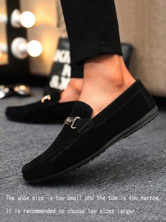 Herrloafers Mockasiner Vardagsskor Slip-on Båtskor Sloppy skor Läderskor Tygskor med mjuk botten Platta skor Herrfinskor (Små och smala, beställ 2 storlekar större)