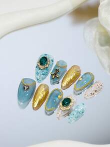 Golden Glitter & Ocean Heart Shaped French Style Nail Art Design - Green - View 2