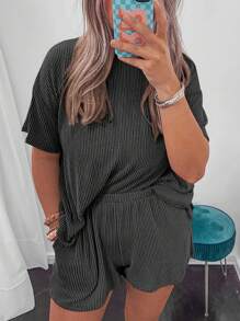 Plus Size Ribbed Textured Knit Loose Fit Tee And Shorts Set Two Pieces Set Women
