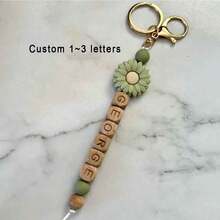 1pc Customized Personalized Silicone & Wood Keychain, Name Tag Key Chain, Mother's Day/Girl's Gift/Graduation/Teacher's Day Gift,School Supplies,Back To School,School Gift,For Office,For School,For Classroom,For Teacher Gifts,For University,For Colleague,For Dorm Rooms,For Teacher,For Boys And Girls,For Teenagers,Junior High School Students,Middle School Students,High School Senior High School Students,College Students,University Students,Freshman,Sophomore,Underclassmen, Colorful,Cute,Adorable,Funny,Kawaii,Y2K,Stylish,Unisex,Casual,Custom,Personalized,Unique,Customized,Ideal Gifts For Him,Ideal Gifts For Her,Her,Boyfriend,Girlfriend,Family,Friends - Silicone Daisy Keychain - View 32