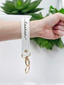 1pc Customized Letter PU Leather Keychain, Personalized Wristband Keyring, Wedding Party Favor, Suitable For Middle School, High School, College Students, Durable, Vibrant Color, Cute, Fun, Kawaii, Y2K Style, Fashion, Unisex, Casual, Customized, Personalized, Unique, Ideal Gift For Him/Her, Boyfriend, Girlfriend, Family, Friends - Pink - View 5