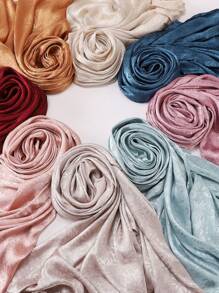 وشاح نسائي أنيق بنسيج جاكار ملون