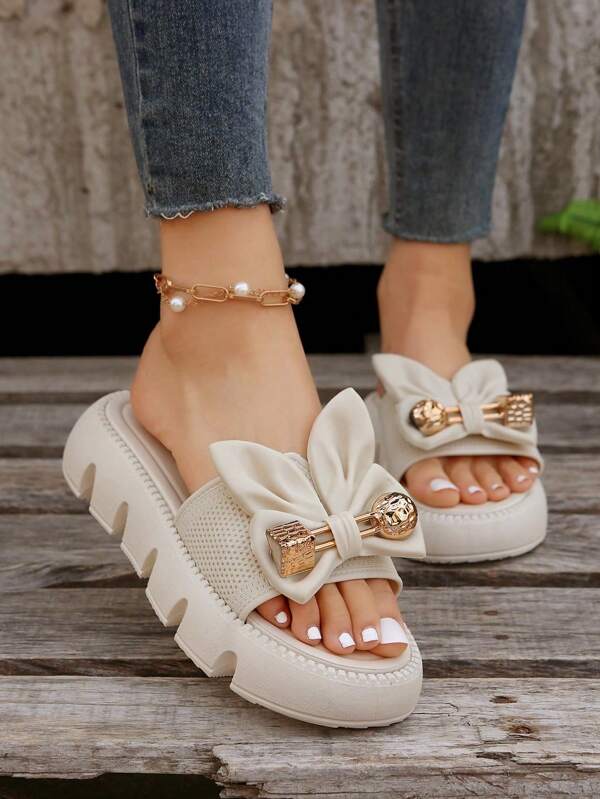 Chinelos Elevados de Salto Alto com Laço para Mulheres Plus Size, Sola Grossa em EVA, Fashionable, Verão, Uso Interno e Externo, Estilo Ins, Calçados de Praia