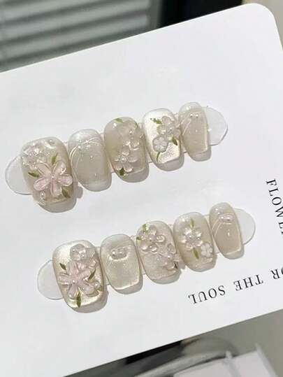 24片短款棺材形按压指甲，法式春季线条小花夏季指甲，甜美清新DIY指甲装饰，适合女士和女孩日常使用，旅行美甲用品指甲
