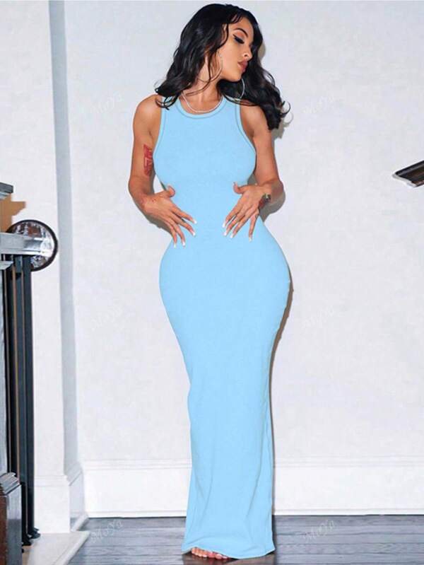 Stylish Solid Color Fitted Round Neck Sleeveless Dress