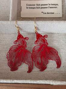 2pcs Retro Red Koi Fish Design Ear Clips, Painless No Piercing Earrings - Red - View 5