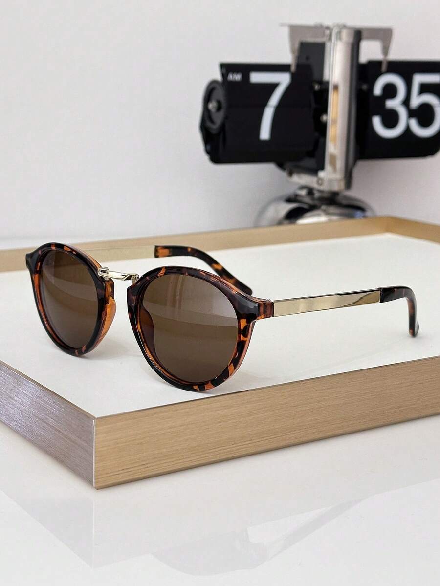 1 件休闲 PC（聚碳酸酯）圆形女士时尚眼镜，Y2K 别致简约设计，适合户外活动、音乐节、海滩、防风、商务、约会、夏季必备，带金属铰链 - 豹紋 - 查看 1