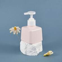 Reusable Plastic Square Pump Bottles In Pink, White And Green - Ideal For Liquid Soap, Shampoo Or Cosmetics - BPA And Alcohol Free Back To School