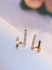 1pair Minimalist Two Claw Clip-On Earrings For Women