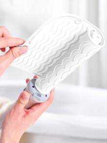 1 pieza Manga resistente al calor de silicona, funda de estera portátil para viajes, adecuada para rizador, plancha, alisador, varilla rizadora, estuche de estera para viajes, herramientas de peinado con calor, aislamiento térmico efectivo, bolsa con clips para almacenamiento, estera para almacenamiento de varillas rizadoras, fácil de transportar, herramientas para el cabello, productos y accesorios de belleza, adecuado para salón de belleza, artículos esenciales de viaje