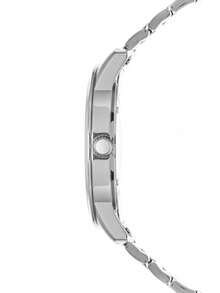 Reloj de Caballero Análogo de Alta Calidad con Movimiento Japonés - Diseño Elegante y Funcional  Este elegante reloj para caballero combina la precisión de un movimiento Quartz japonés de última tecnología con un diseño atemporal y sofisticado. Perfecto para el hombre moderno que valora la calidad y el estilo, este reloj es más que un accesorio, es una declaración de buen gusto.  Características destacadas:  Movimiento Japonés Quartz: Con una máquina de alta precisión, garantiza una medición exacta del tiempo, evitando retrasos o adelantos. La confiabilidad de los movimientos japoneses es mundialmente reconocida por su durabilidad y exactitud.  Diseño Análogo: Presenta una esfera clara y legible con números romanos o índices discretos, lo que le da un toque clásico y elegante que se adapta tanto a eventos formales como casuales.  Correa de Alta Calidad: La correa de este reloj está fabricada con materiales premium. - Azul Marino - Ver 3