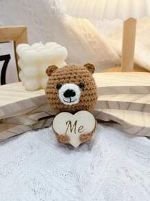 1 peça de 3,9 polegadas de estatueta de urso de pelúcia de crochê com energia positiva personalizada, personalizável com nomes de membros da família, adequada para o dia das mães, dia dos pais, aniversário de casal, confissão, festa, casamento, aniversário, presentes de Natal, presente de dia das mães, multifuncional, reutilizável, ornamental, requintado, elegante, adorável, colorido, fofo, engraçado, personalizado, único, presentes ideais para ela, presentes ideais para ele, para aniversários, para aniversários