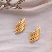 Pendientes grandes y llamativos de oro para mujer, pendientes cuadrados gruesos de oro con textura, pendientes colgantes ligeros con forma de alas y conchas grandes para ella