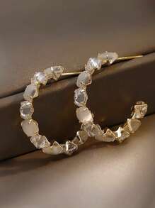 1 Pair Copper Alloy Cat Eye Stone C-Shape Hoop Earrings, Unique Design With Elegant Simplicity, Suitable For Women Who Pursue Distinctive And Quality Style, For Daily Commute, Casual Gathering, Formal Business Events, Romantic Dates To Enhance Overall Outfit And Facial Features