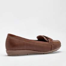 zapato de piso para mujer color cafe - Café integral - Ver 4