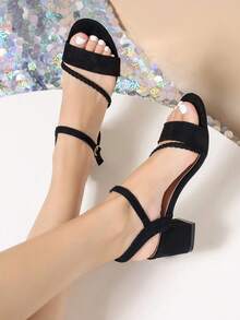 Women's Black High Heel Sandals, Fashion Open Toe Chunky Heels, Fairy Style Summer Outdoor Versatile, Strap Buckle Black Soft Bottom Non-Slip Dress Sandals, Goes With Dresses And Cheongsam - Black - View 3