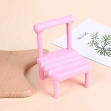 Support de téléphone de bureau Mini chaise petite Petit tabouret Personnage de dessin animé Paresse Démontable Base Ornement mignon, Convient pour divers supports de téléphone mobile et tabouret, Convient pour les cadeaux, la décoration de fête des vacances.