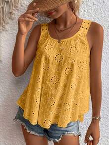 Plus 女士纯色镂空刺绣背心