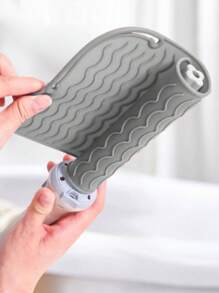 1 pieza Manga resistente al calor de silicona, funda de estera portátil para viajes, adecuada para rizador, plancha, alisador, varilla rizadora, estuche de estera para viajes, herramientas de peinado con calor, aislamiento térmico efectivo, bolsa con clips para almacenamiento, estera para almacenamiento de varillas rizadoras, fácil de transportar, herramientas para el cabello, productos y accesorios de belleza, adecuado para salón de belleza, artículos esenciales de viaje