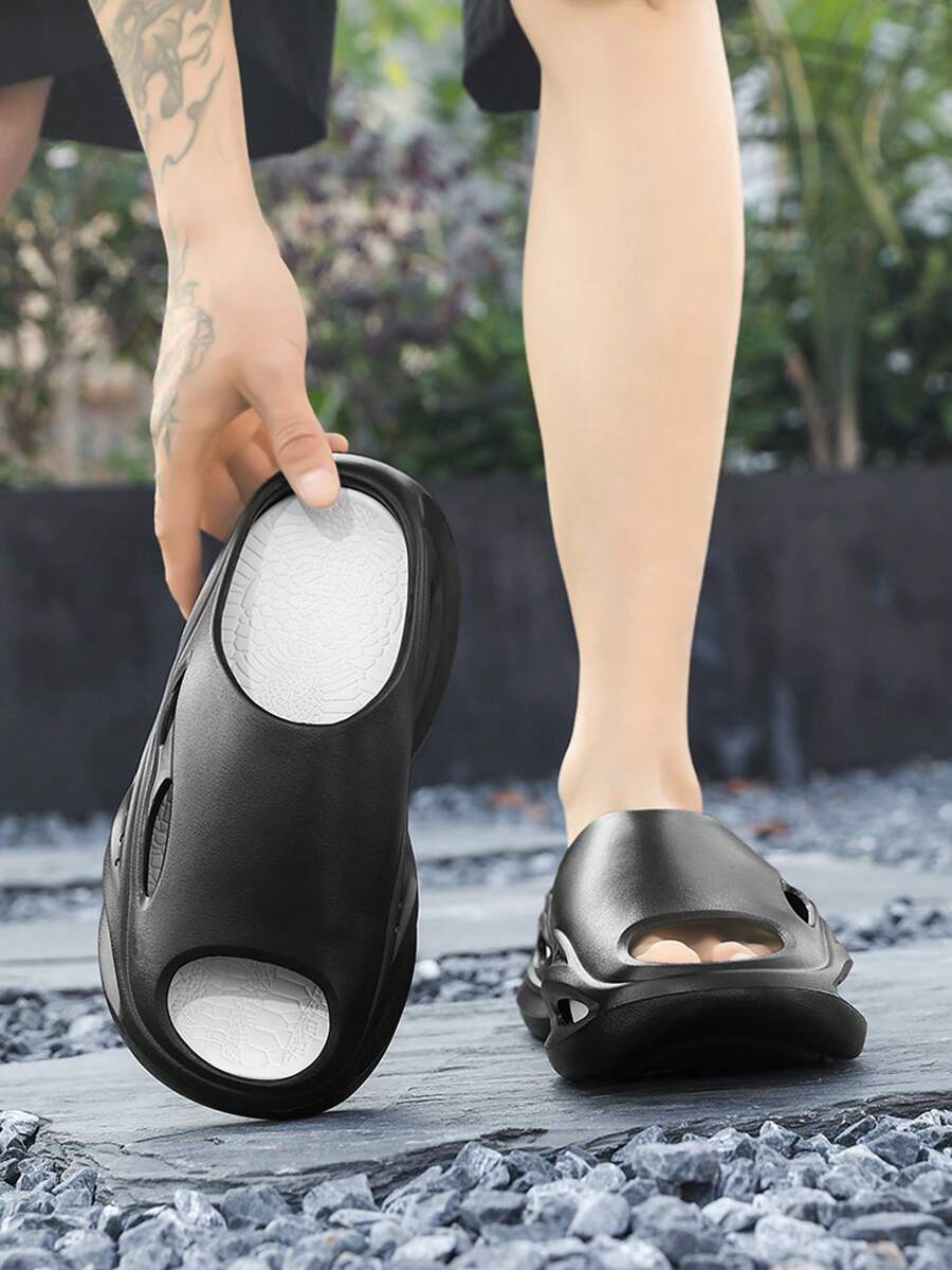 Summer Men's Thick Sole Slide Sandals, Fashion Sport Beach Shoes, EVA Elastic Comfortable Outdoor Slippers, Couples Style Summer Flip Flops - Black and White - View 1