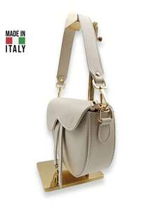Women's Shoulder Bag. Made In Italy. Made Of Genuine Leather. Travel, Business Trip, Vacation, Work, Commuting, Light Luxury Style. Y2k. Retro, Fashionable, Popular. Lightweight. Versatile. Multiple Colors Available.