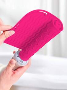 1 pieza Manga resistente al calor de silicona, funda de estera portátil para viajes, adecuada para rizador, plancha, alisador, varilla rizadora, estuche de estera para viajes, herramientas de peinado con calor, aislamiento térmico efectivo, bolsa con clips para almacenamiento, estera para almacenamiento de varillas rizadoras, fácil de transportar, herramientas para el cabello, productos y accesorios de belleza, adecuado para salón de belleza, artículos esenciales de viaje