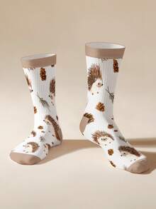 1 Pair Hedgehog & Pine Cone Pattern Socks - Warm Hedgehog & Pine Cone Design Embracing Nature, 360 Digital Printing Mid-Calf Socks, Autumn/Winter - Multicolor - View 4