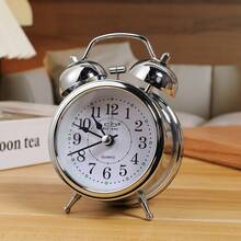 1pc 3-Inch Vintage Style Silent Alarm Clock With Night Light And Handle, Suitable For Sleepers, Adults, Students, Desk, Dorm, Bedroom, Cartoon Design, Battery Powered (Battery Not Included), Mother's Day Gift