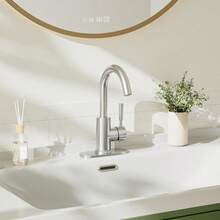 Grifo de lavabo de baño con mango único, placa de cubierta de 4 pulgadas y desagüe de metal, apto para instalación de 1 o 3 orificios, con espita giratoria de 360 grados, acabado en níquel cepillado WE08E-BN - Níquel cepillado - Ver 4