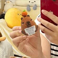 1 pieza Figura divertida de Capibara, Miniatura creativa y linda de Capibara con tarjeta positiva, Muñeco de peluche suave de Capibara, Decoración de personaje tejido inspirador para oficina, fiesta, hogar, regalo de graduación, regalo de boda, regalo para familia y amigos