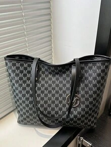 Sac à épaule et décontracté pour dames avec sac fourre-tout à grande capacité avec impression de lettre et pendentif. Convient pour le shopping, les portefeuilles, les jeunes femmes, les étudiants, les nouveaux arrivants et les employés de bureau. Ils conviennent parfaitement aux bureaux, aux universités, au travail, aux , aux déplacements, aux activités de plein air, aux voyages et aux sorties. - Noir - Voir 5