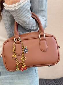 HXXOOS 1 Peça Pingente de Bolsa Vintage de Metal Multi-Pingente - Decoração de Corrente com Dinossauro Fofo, Cereja, Flor, Coração para Bolsas e Mochilas Femininas, Pingente de Bolsa Estilo INS, Presente para Namorada, Adequado para Looks Diários