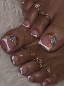 24 pezzi Unghie per i piedi bianche alla francese con fiori 3D, unghie per i piedi luccicanti con applicazione, unghie finte semplici, set per manicure che include 1 foglio di adesivi e 1 lima mini, perfetto per uso quotidiano