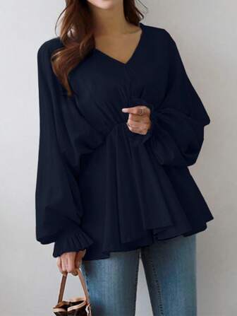春夏季女装日常简约V领不对称衬衫女宽松百褶收腰衬衣休闲灯笼袖女长袖上衣