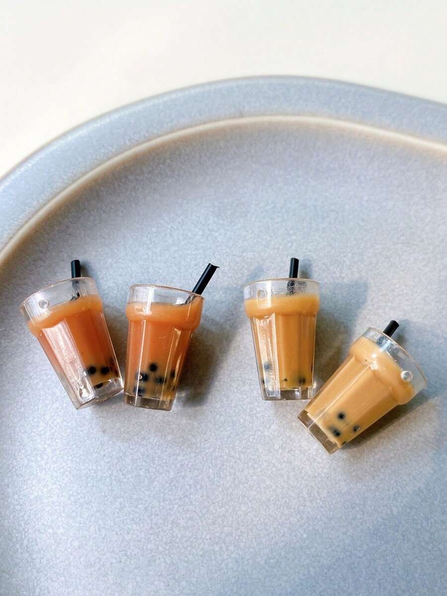 EECLYCJ Bộ 10/20 mặt dây chuyền nhựa 3D hình trà sữa trân châu và cà phê dễ thương | Nguyên liệu tự làm trang sức hình thức ăn đáng yêu cho vòng cổ/vòng tay/bông tai | Đồ trang trí thủ công đa năng không mùi hương dùng cho nghệ thuật làm móng và móc khóa - Mặt dây chuyền trà sữa mô phỏng - Xem 1