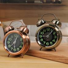 1pc 3 Inch Vintage Mute Analog Alarm Clock, Loud Metal Alarm Clock With Night Light And Handle, Suitable For Heavy Sleepers, Adults And Students, Desk, Dorm And Bedroom, Cartoon Design, Powered By AA Battery (Not Included), Great For Easter, Mother's Day Gift