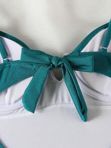 Traje de baño de una pieza con escote en V, en blanco y negro, de la marca Polovedo - Verde - Ver 6